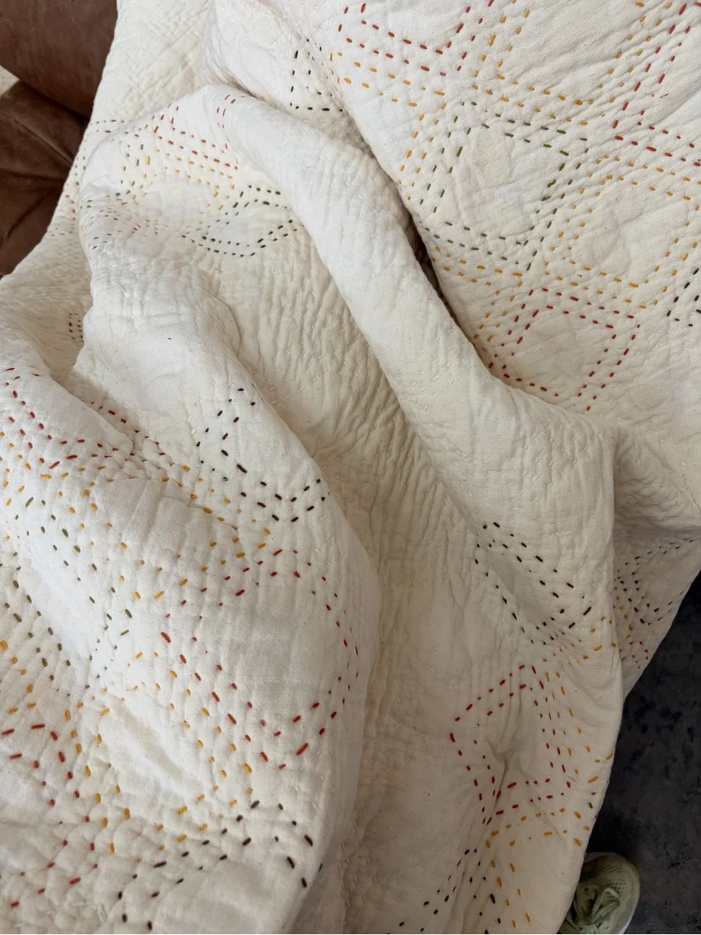 Vintage Full/Queen Hand-Stitched Cotton Quilt - Cream with Multicolor Accents